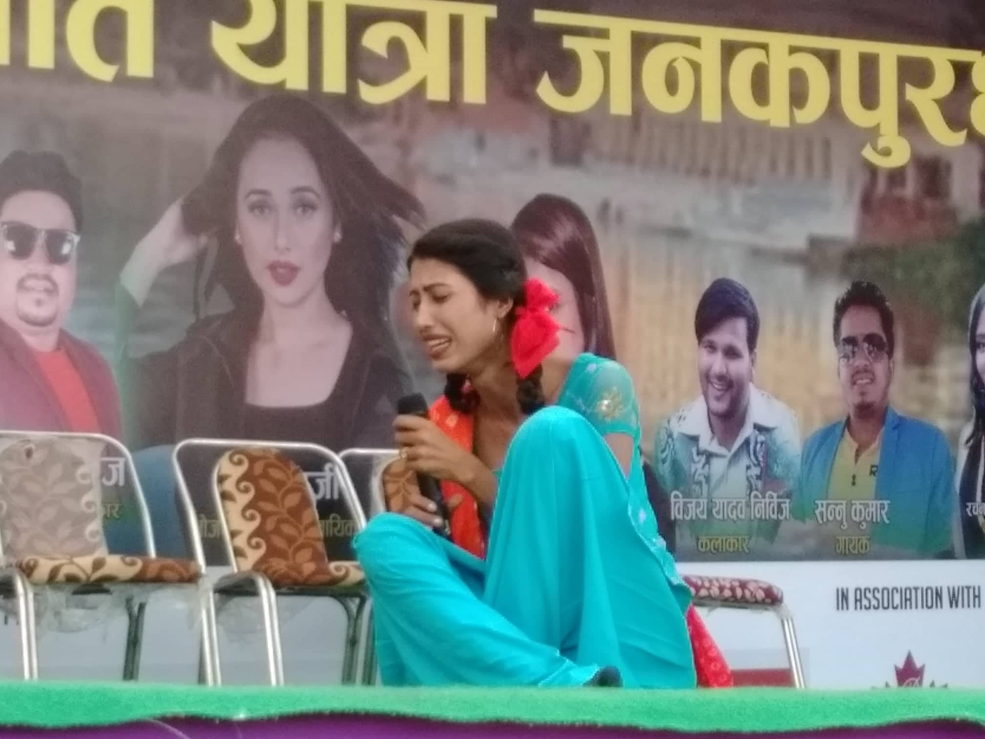 मोडल पुष्पा यादबले एकल नाटक प्रस्तुत गरी दर्शकलाई बनाइन् ‘भावुक’ (भिडियोसहित)