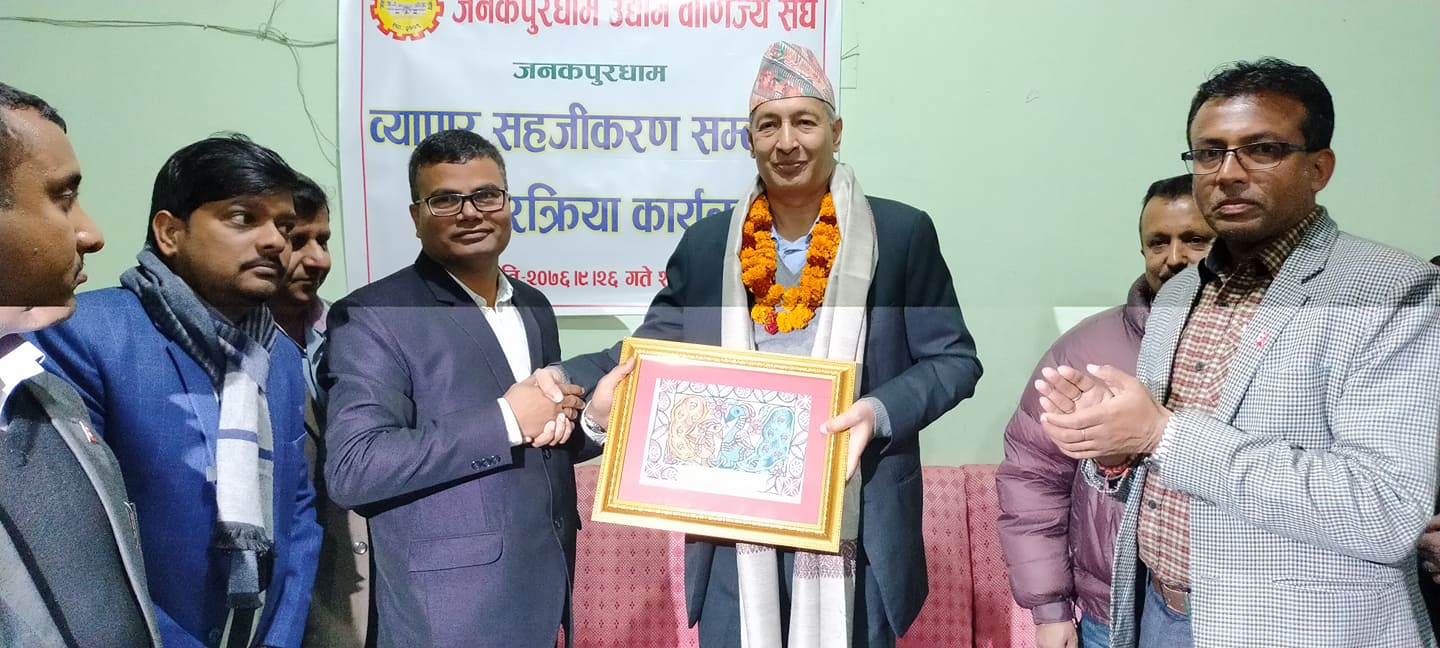 भारतीय गाडीलाई वर्षभरी नै प्रवेश गर्न दिनु सम्भव छैन : अर्थमन्त्री खतिवडा