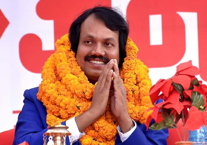 जनकपुरमा जनता उतार्दै डा. राउत, जनता राज ल्याउने !