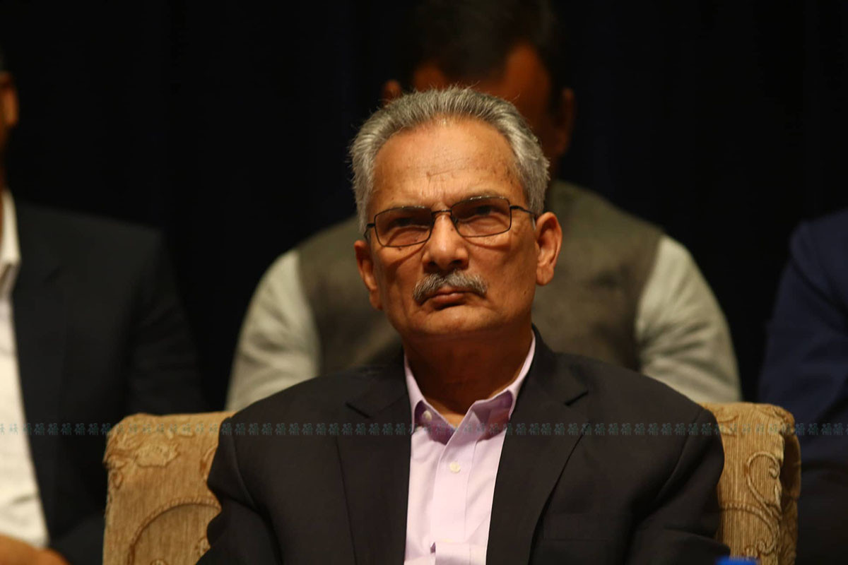 रेडियो नेपालले अनलाइनबाट हटायो बाबुराम भट्टराईसँग सोमबार लिएको अन्तर्वार्ता