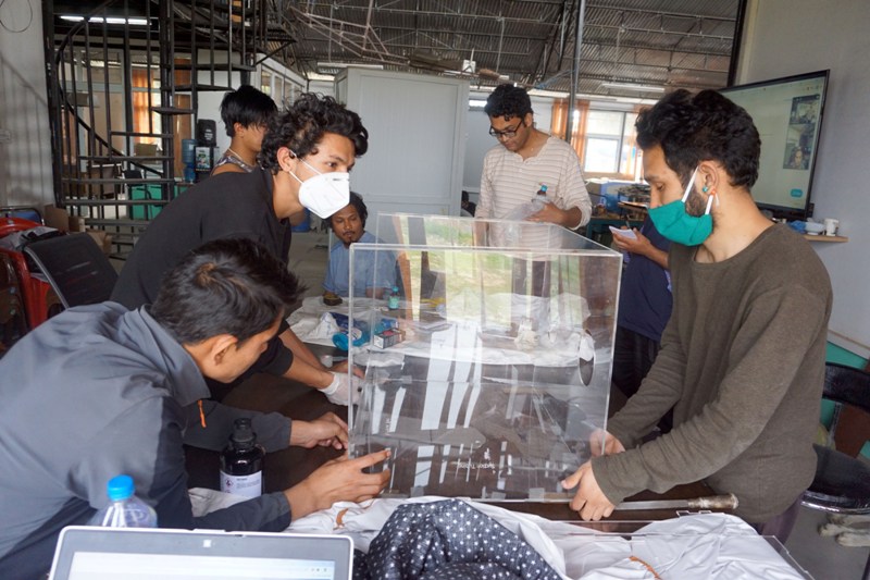 नेपालमा बन्दैछ कोरोनाविरुद्ध लड्ने हतियार