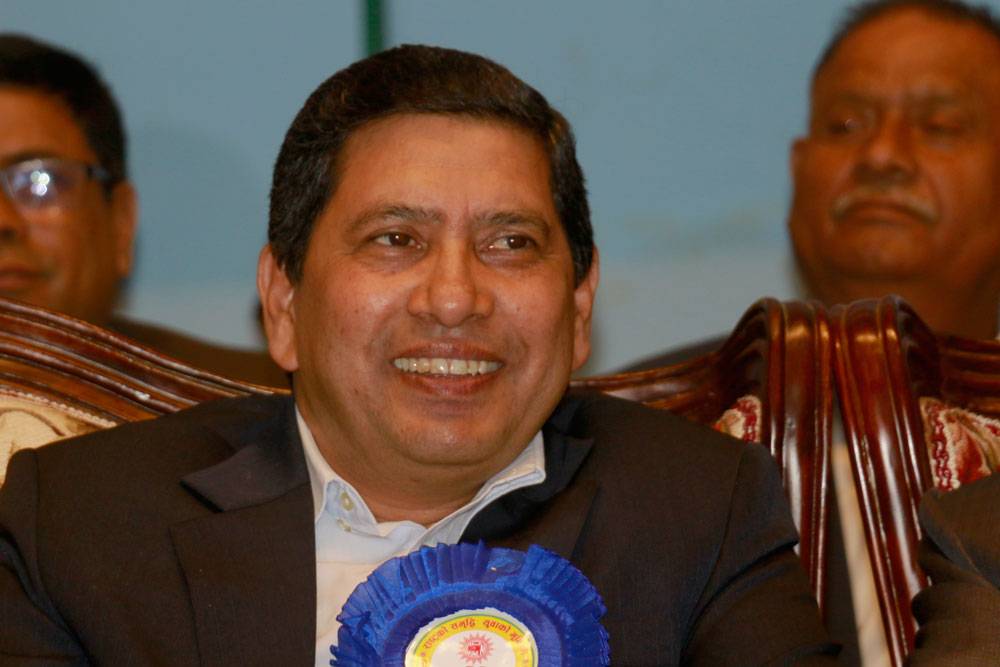 ‘धनको क्षणिक सुख केही होइन, एक वर्षको तलब राहत कोष र विपन्‍नलाई दिन्छु’