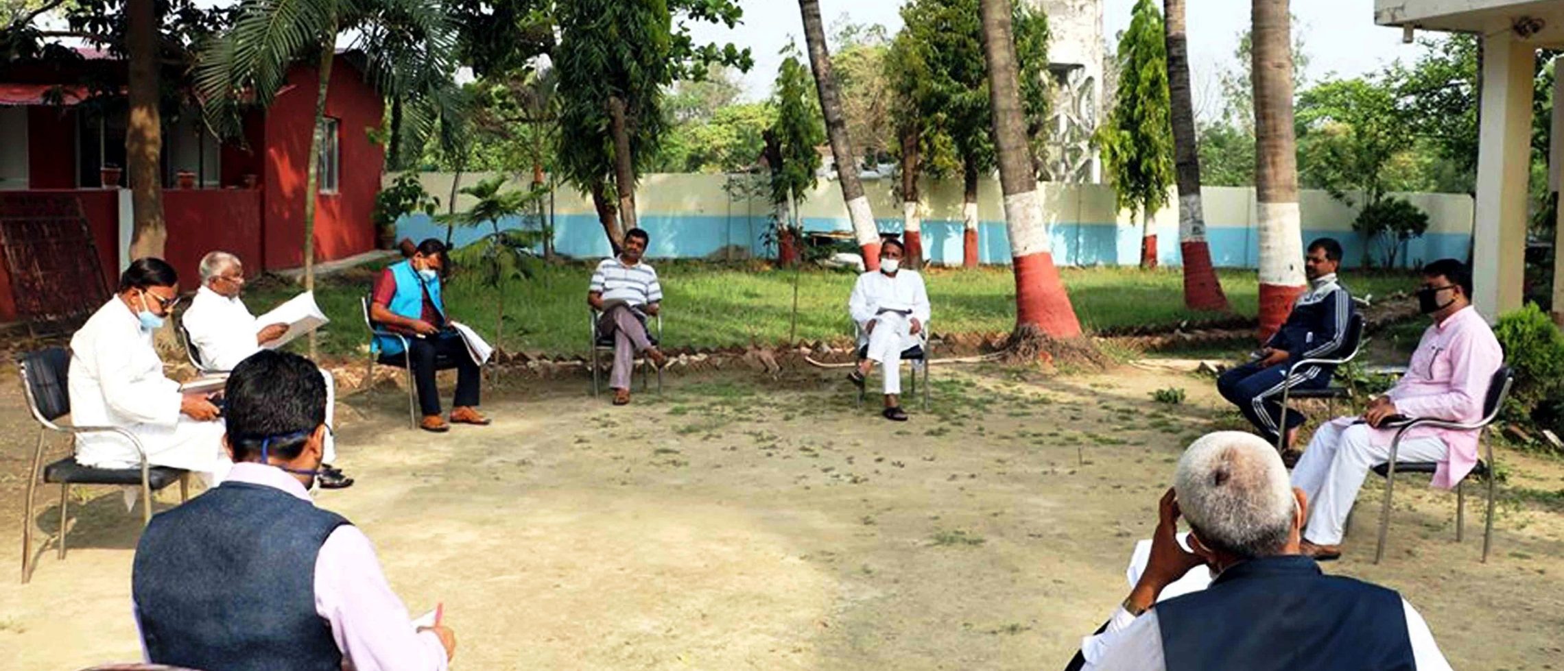 प्रदेश २ सरकारले विपन्न परिवारलाई घरमै राहत पुर्‍याउने