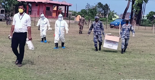 रौतहट बृन्दावन ९ का २४ वर्षीय कोरोना संक्रमित पुरुषलाई वीरगन्ज लगियो