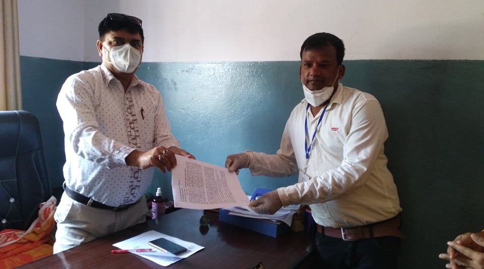 ‘दलित सरोकारवालाहरुद्वारा जिप्रका धनुषामा ज्ञापनपत्र’