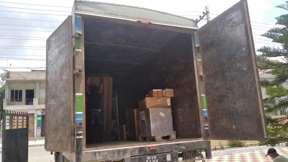 कोरोना परीक्षण गर्न जनकपुर र राजविराज ल्याइयो थप दुई पीसीआर मेसिन