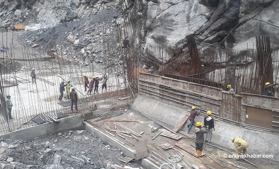 गण्डकीमा खुकुलो भयो लकडाउन, निर्माण र उद्योग क्षेत्र सञ्चालन