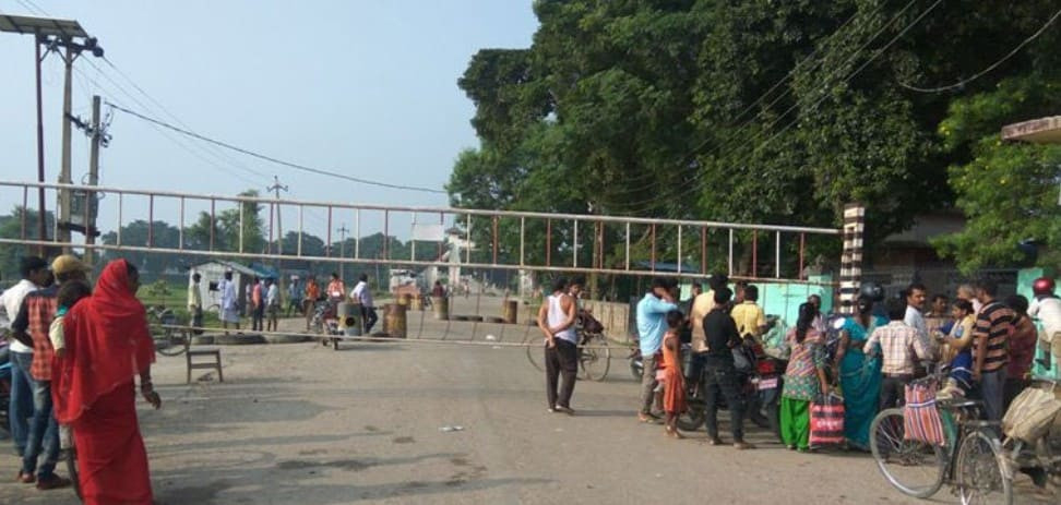 जटही र खजुरी नाका पुरै बन्द