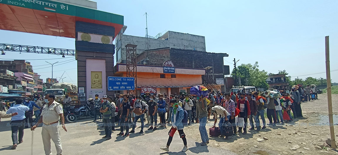 नेपाल र भारतका गरी झण्डै १ हजार नागरिक आ–आफ्नाे देश फर्कँदै
