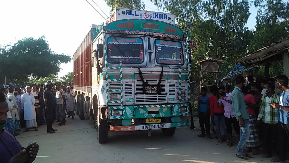 रौतहटमा सिल गरिएको ईलाकामा कसरी छिर्यो कोइला बोकेको भारतीय ट्रक ?