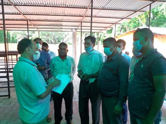 धनुषाको औरी गाउँपलिकामा सामुदायिक भवन बनाइदिन भन्दै जिल्ला प्रशासन कार्यालयमा मंगलबार ज्ञापन पत्र बुझाइएको छ ।