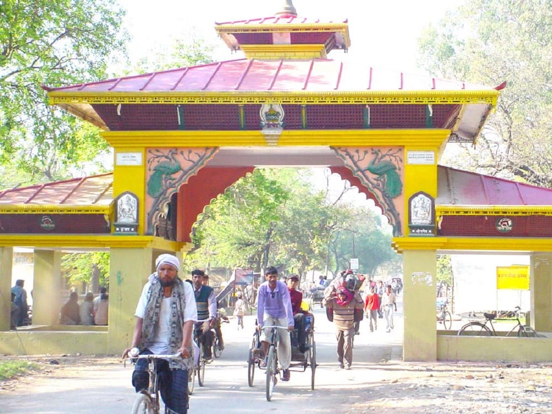 भारतस्थित नेपाली दूतावासले भन्यो,नेपाल जाने भए यी २० प्रवेशबिन्दु जानुहोस