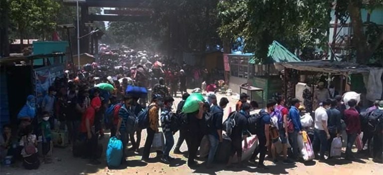गड्डाचौकी र गौरीफन्टा नाकाबाट एकैदिन ४ हजार २२५ नेपाली भित्रिए