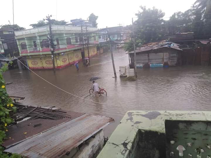 तीन दिनसम्म वर्षा जारी रहने, कैयौं गाउ र बजार डुबानमा, बाढीको खतरा