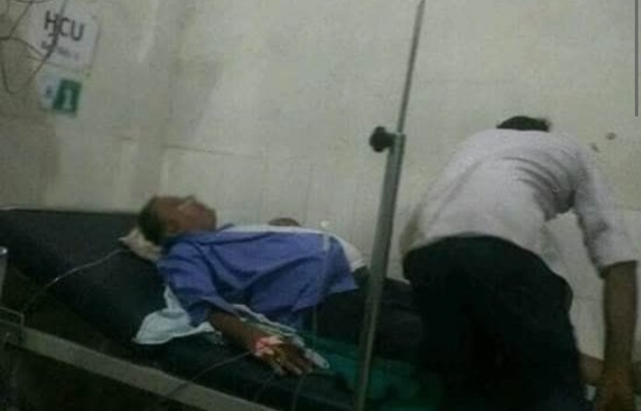 धनुषा : मेयर यादव अस्पताल भर्ना, कर्मचारीबाट कुटिएकै हो ?
