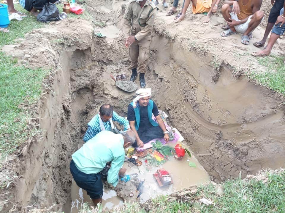 गौशाला नगरपालिकाले झण्डै ५ करोडमा कार्यालय भवन बनाउंदै, मेयरले गरे शिलान्यास