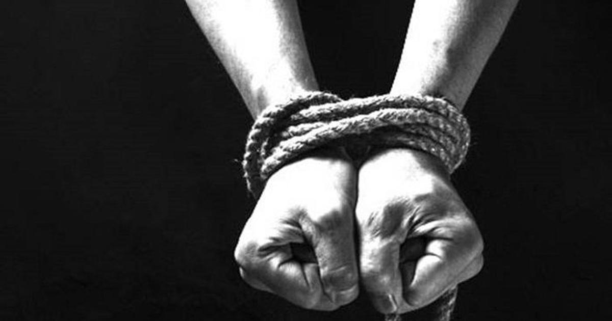 विप्लवको कारबाही : चर्को व्याज असुलेको भन्दै एक कर्मचारीलाई नियन्त्रणमा लियो