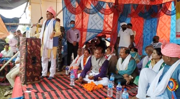 मुख्यमंत्रीद्वारा पोखरी सौन्दर्यिकरणको शिलान्यास, भने- मधेसलाई अधिकार सम्पन्न बनाउछु
