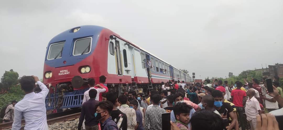 जनकपुर- जयनगर रेल : निजामती कर्मचारी राखेर चलाउने तयारी