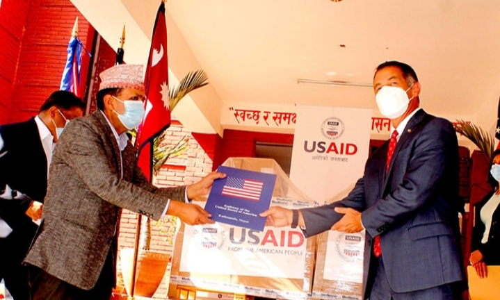अमेरिकाद्वारा नेपाललाई १ सय थान भेन्टिलेटर सहयोग