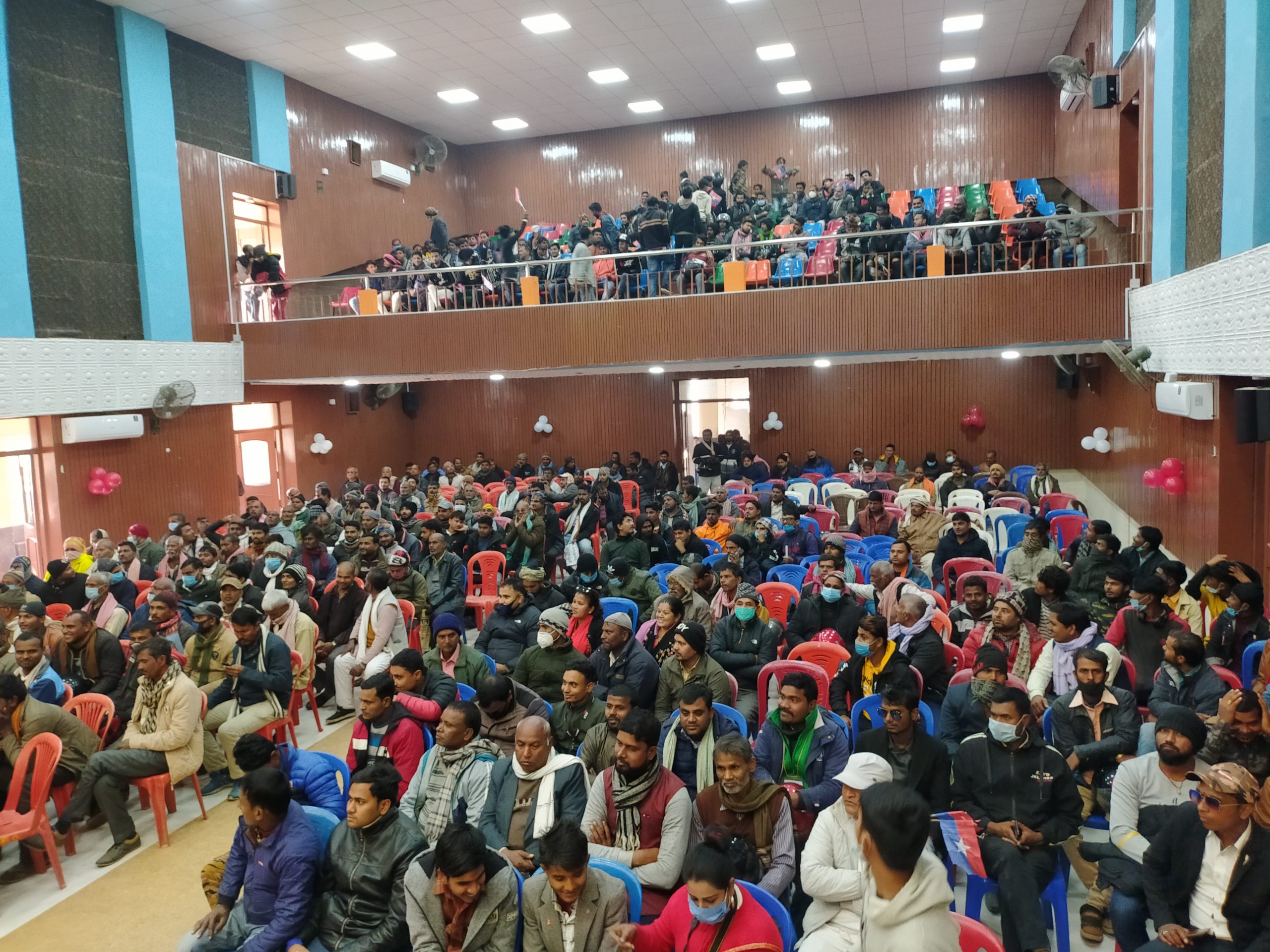 जनकपुरमा ओली पक्षका युवाहरुको भेला हुंदै, महेश बस्नेत सहभागी