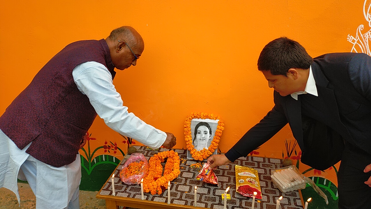 पत्रकार उमा सिंहको १२ औं स्मृति दिवस मनाइयो, ५ लाखको अक्षयकोष स्थापना