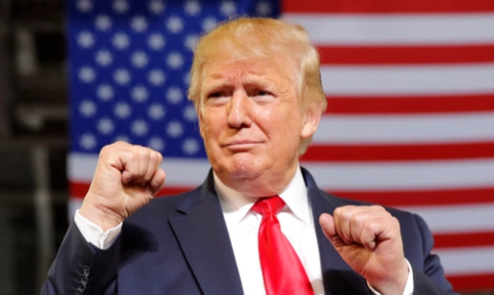 डोनाल्ड ट्रम्पको ट्वीटर एकाउन्ट बन्द गरियो, हिंशा फैलाएको आरोप