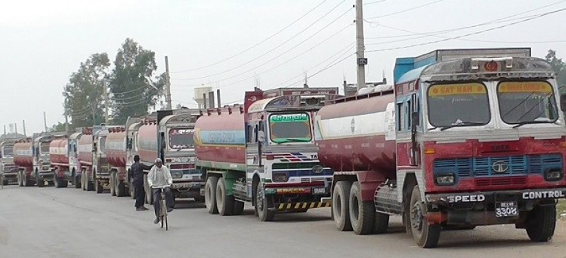 पेट्रोलियम पदार्थको अपचलन गर्ने एक हजार ट्याङ्करमाथि कारवाही