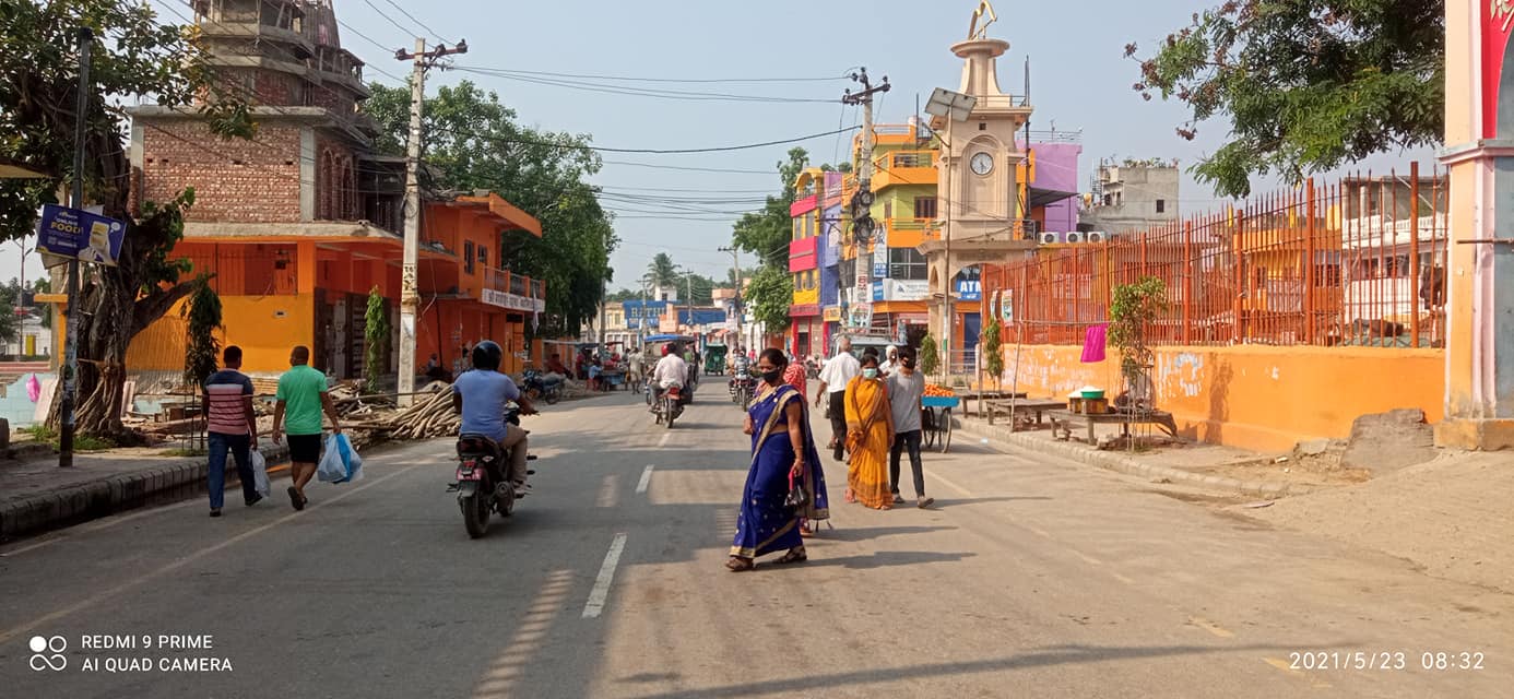 जनकपुरधामका होटेल र लजहरु लुटिरहेका छन् : साँसद गिरी