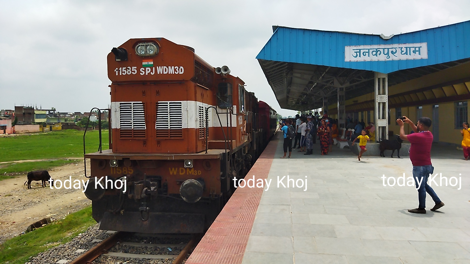 जनकपुर-जयनगर रेल्वे ट्रयाक परीक्षण गर्न भारतबाट ल्याइयो रेल