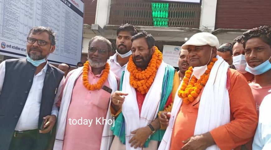 अब माओवादी र जसपाले समर्थन फिर्ता लिएपनि सरकार ढल्दैन : विमलेन्द्र निधी