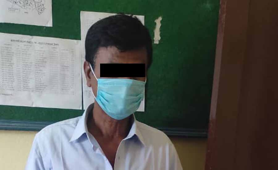घरमा एयर गन भेटेपछि रामबाबुलाई प्रहरीले समात्यो
