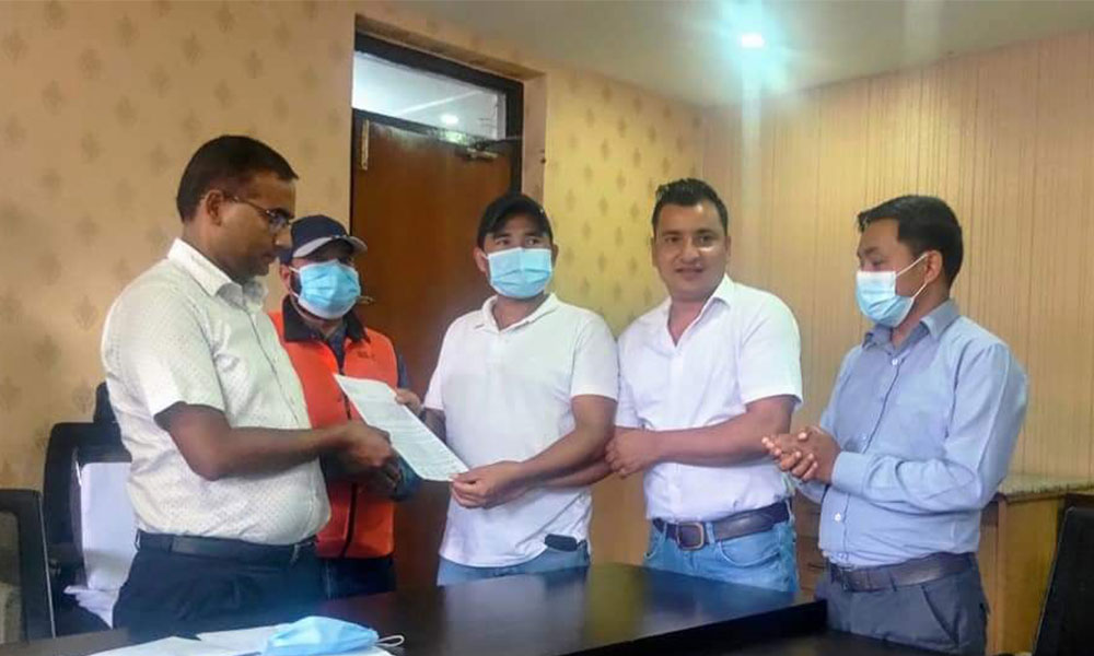 पेट्रोलियम पदार्थको मूल्यवृद्धि फिर्ता लिन ५ विद्यार्थी संगठनको माग