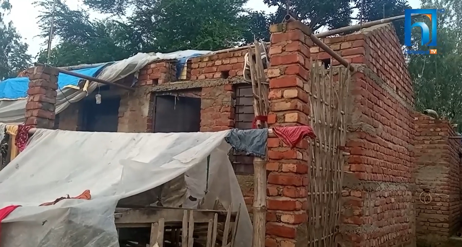 महोत्तरीका डुम समुदाय विचल्लीमा, सरकारले बनाइदिए यस्तो घर