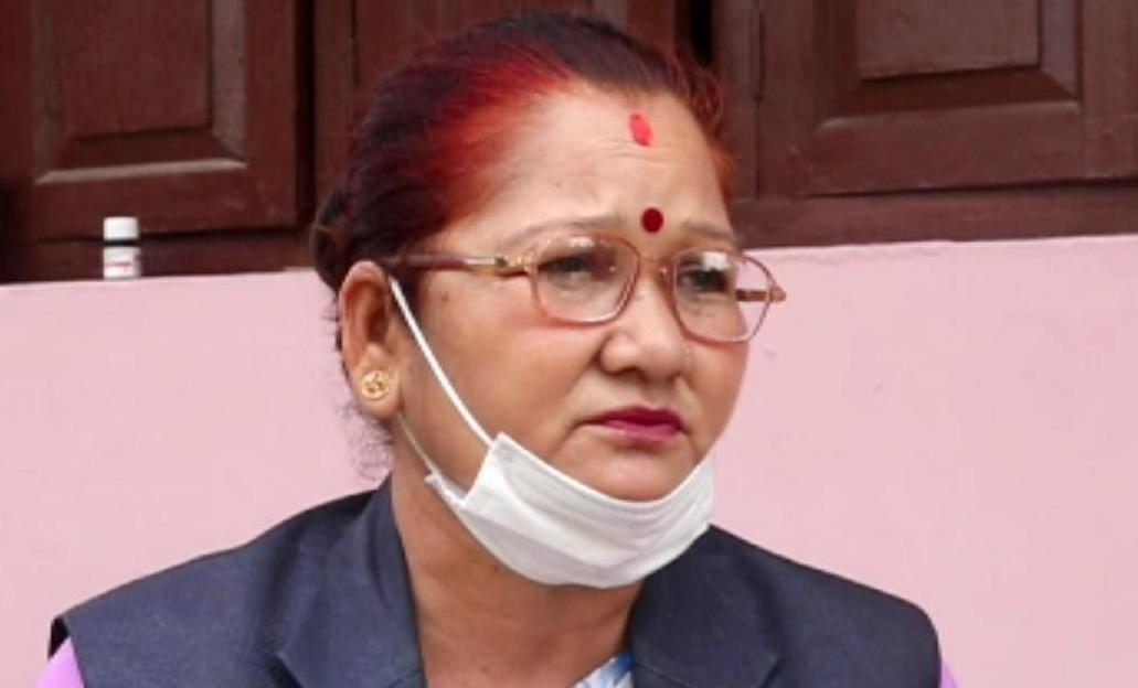 साँसद थापाले सदनमै भनिन्- लुट्न सके लुट सरकार, प्रदेश २ मै छ छुट !