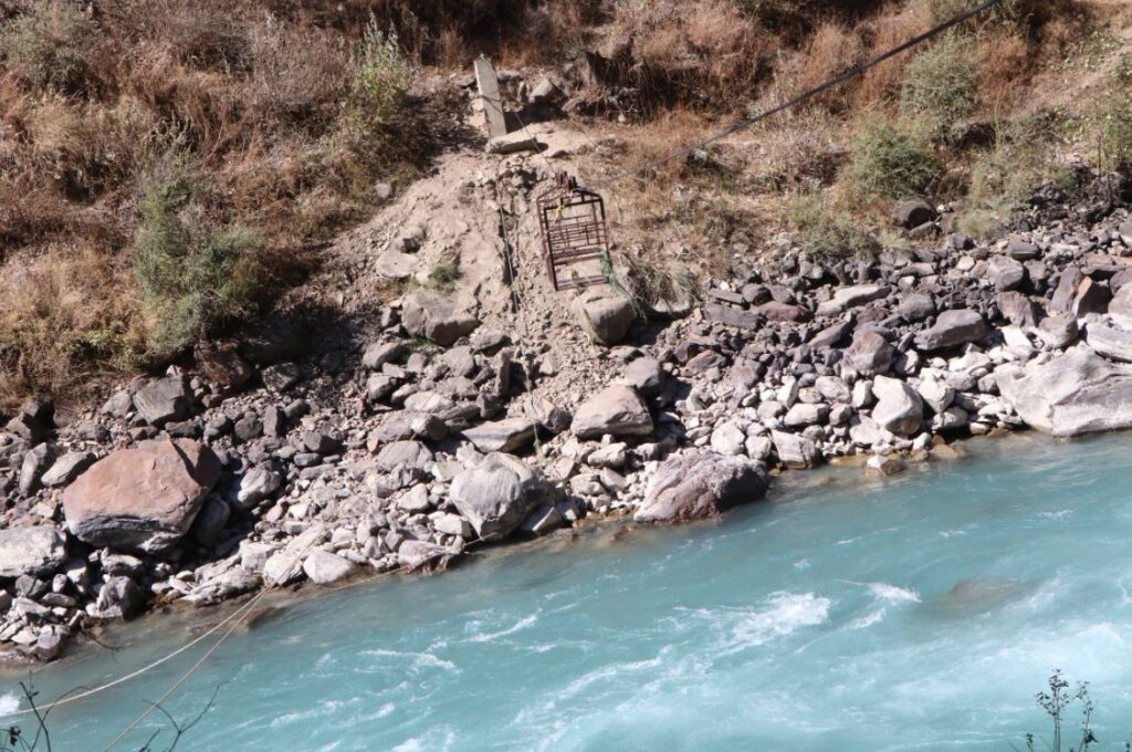 तुइन काटिएको घटनाबारे अनुसन्धान गर्न सरकारद्वारा समिति गठन