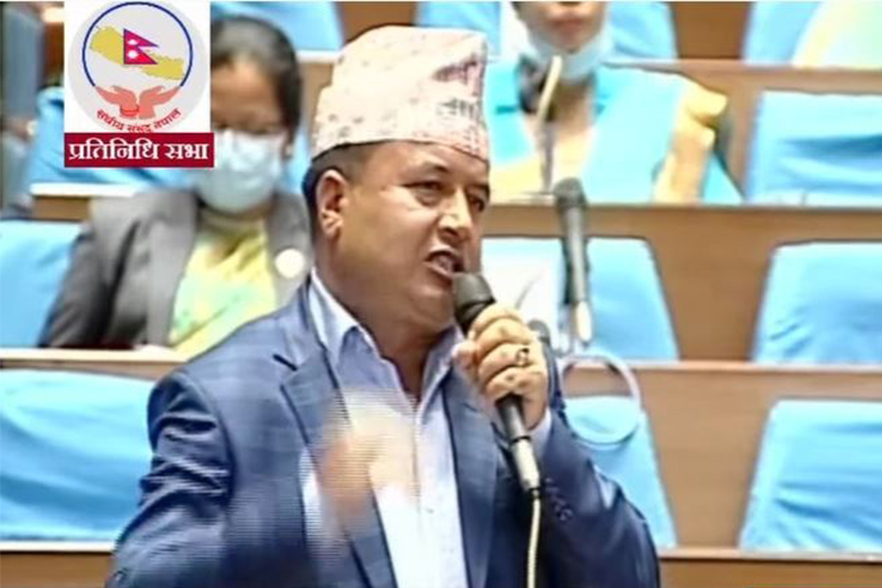 महेश बस्नेतको कटाक्ष- देउवा नेतृत्वको ‘मापसे’ सरकार