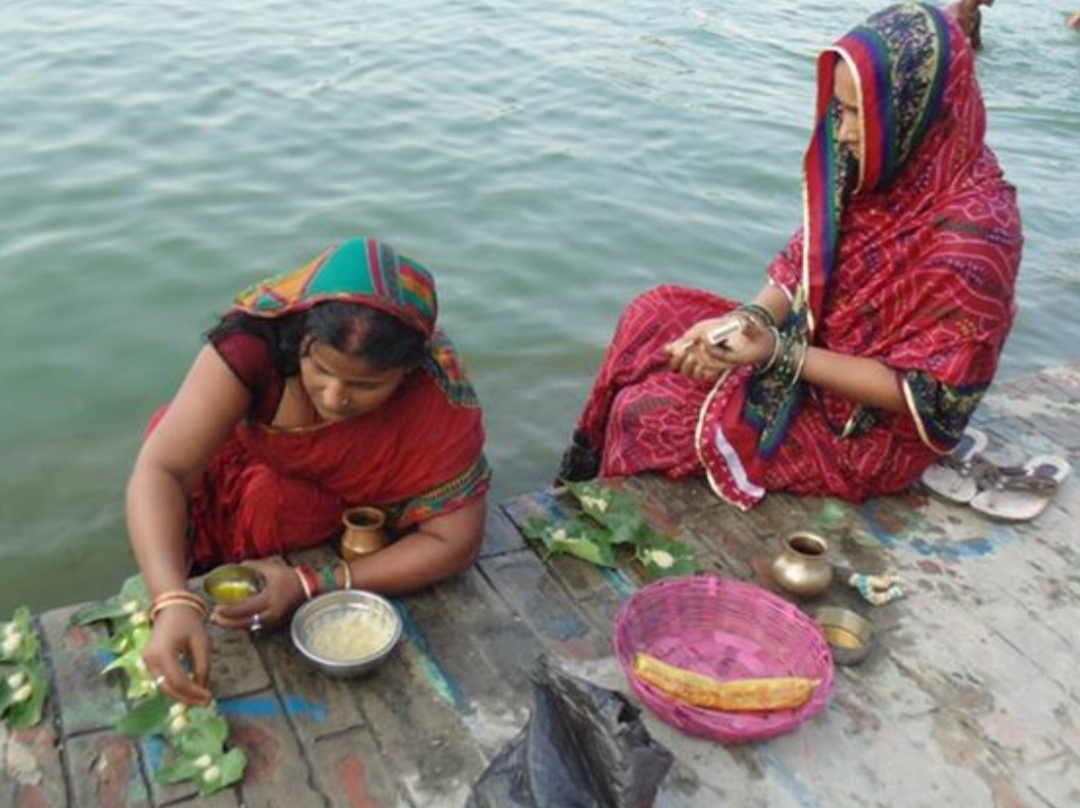 मिथिला क्षेत्रमा जितिया पर्वको रौनक, आमाले गर्छिन् पुत्रको दीर्घजीवनको कामना