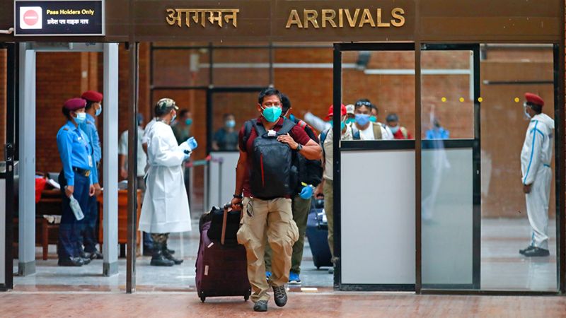 कोभिड महामारीः विदेशबाट नेपाल आउने यात्रुले यस्तो शर्त पुरा गर्नुपर्छ