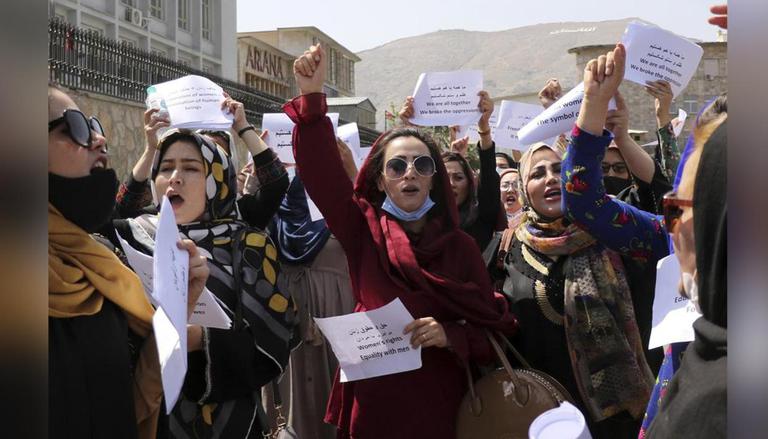 संयुक्त राष्ट्रसंघको मुख्यालय अगाडि महिलाहरुको प्रदर्शन