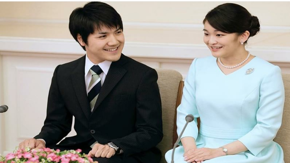 जापानकी राजकुमारी सर्वसाधारणसँग बिहे गर्दै, भोजभतेर नगर्ने