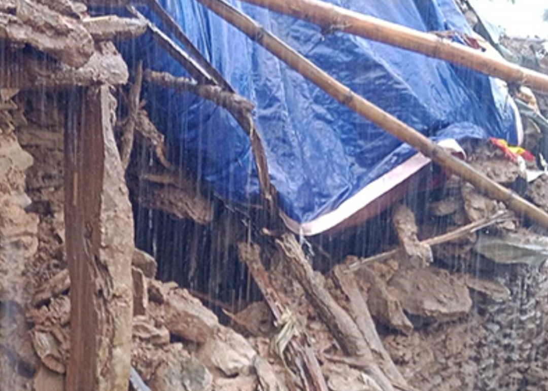 घर भत्किदा दुई बालककाे मृत्यु