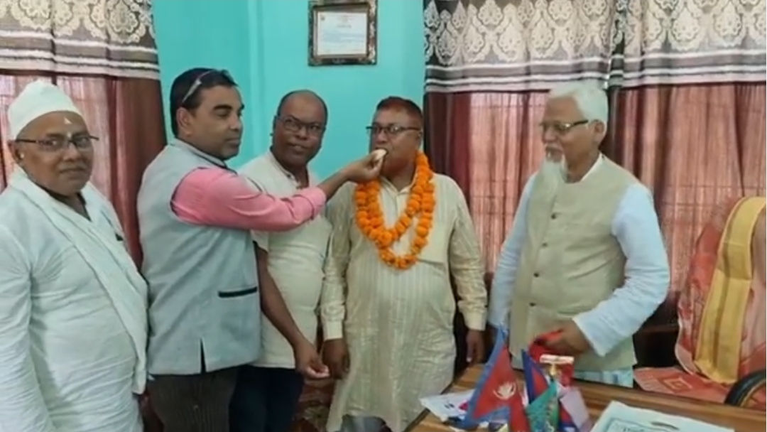 लहान : माओवादीमा प्रवेश गरेका आबिद पुनः एमालेमै फर्के