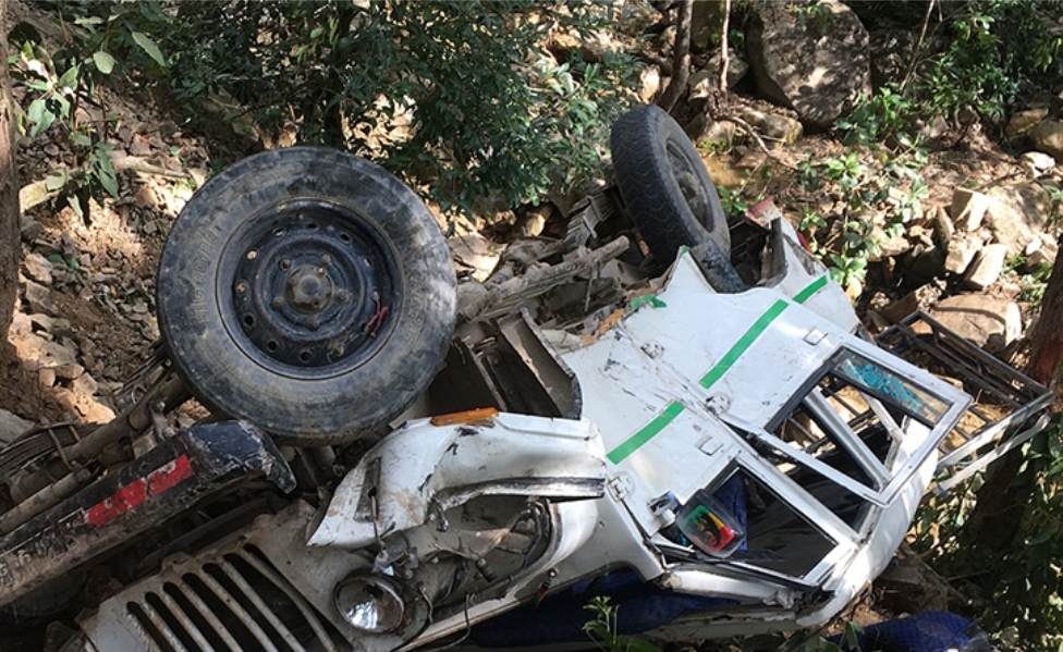 Breaking- नेपालमा बिहेको गाडी दुर्घटना, ५ जनाको मृत्यू