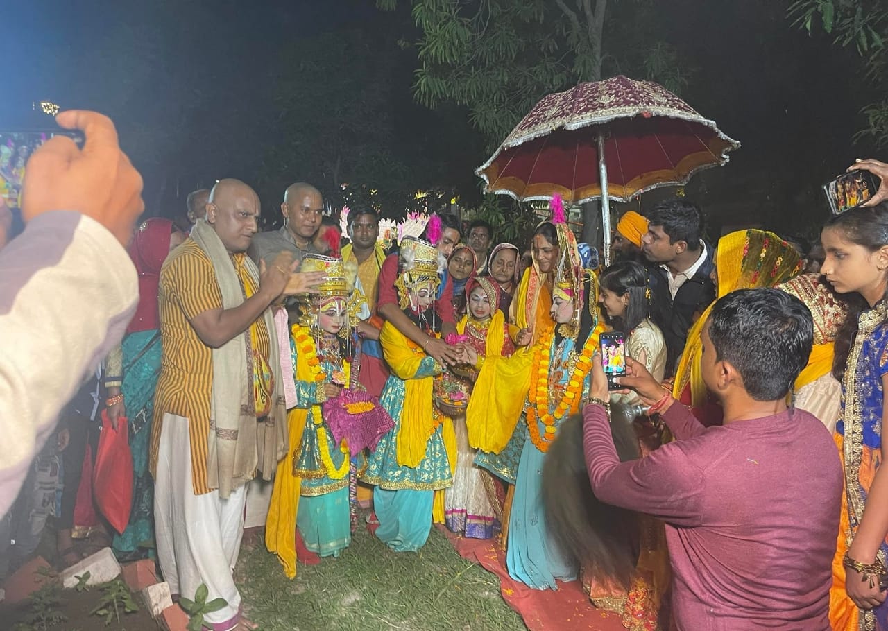 जनकपुरको फूलबारीमा भगवान रामको भेट सीतासंग भएपछि…