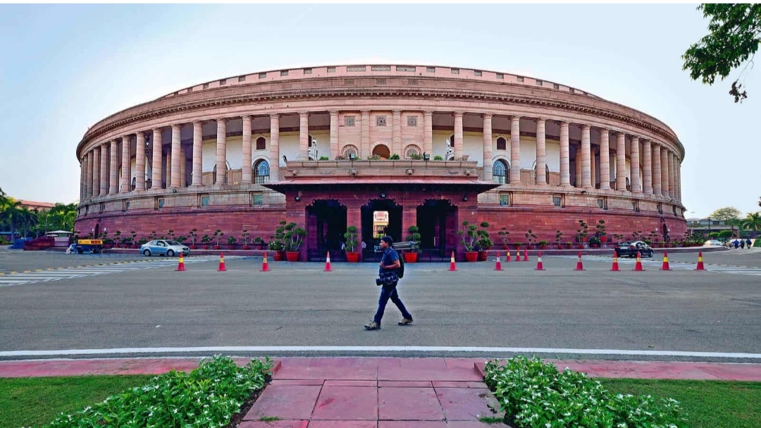 भारतीय संसद्कै ४०० बढी कर्मचारीमा कोरोना सङ्क्रमण