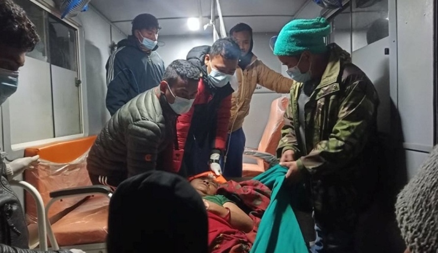 नेपालमा जीप दुर्घटना : नौ महिने बच्चासहित ६ जनाको मृत्यु