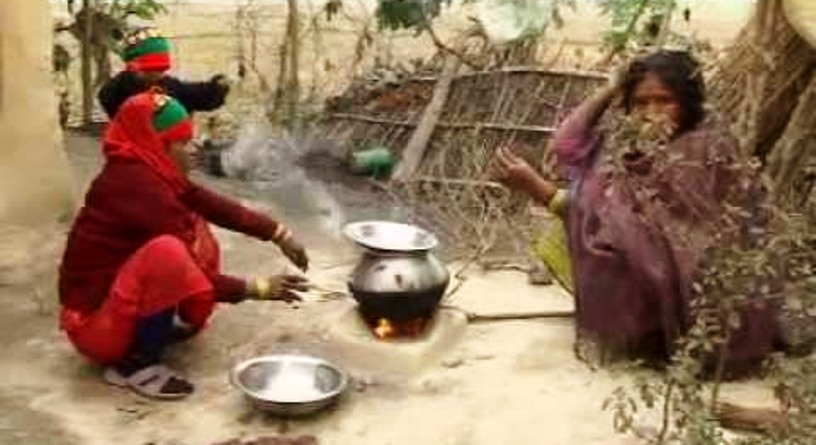 महोत्तरीको मुसहर बस्तीमा खानेपानीको अभाव, अरुको कलमा जाँदा गाली खानुपर्छ !