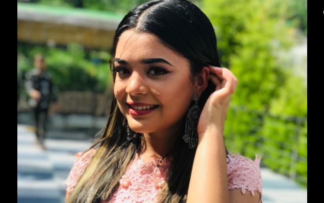समिक्षाको दोधारे स्टाटस : पहिला पलसँग अनैतिक सम्बन्ध छैन भन्ने, फेरि भनाइ खारेजी गर्ने !