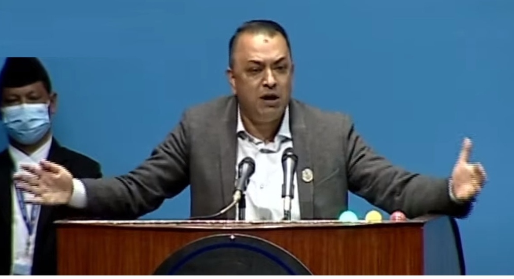 माननीयज्युहरु धेरै झुटो नबोलौं : गगन थापा